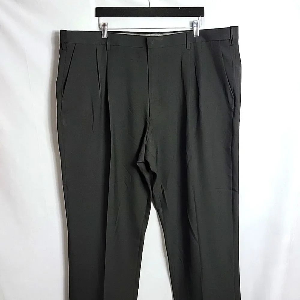 🖤5/$20🖤 HAGGAR.. black dress pants..
